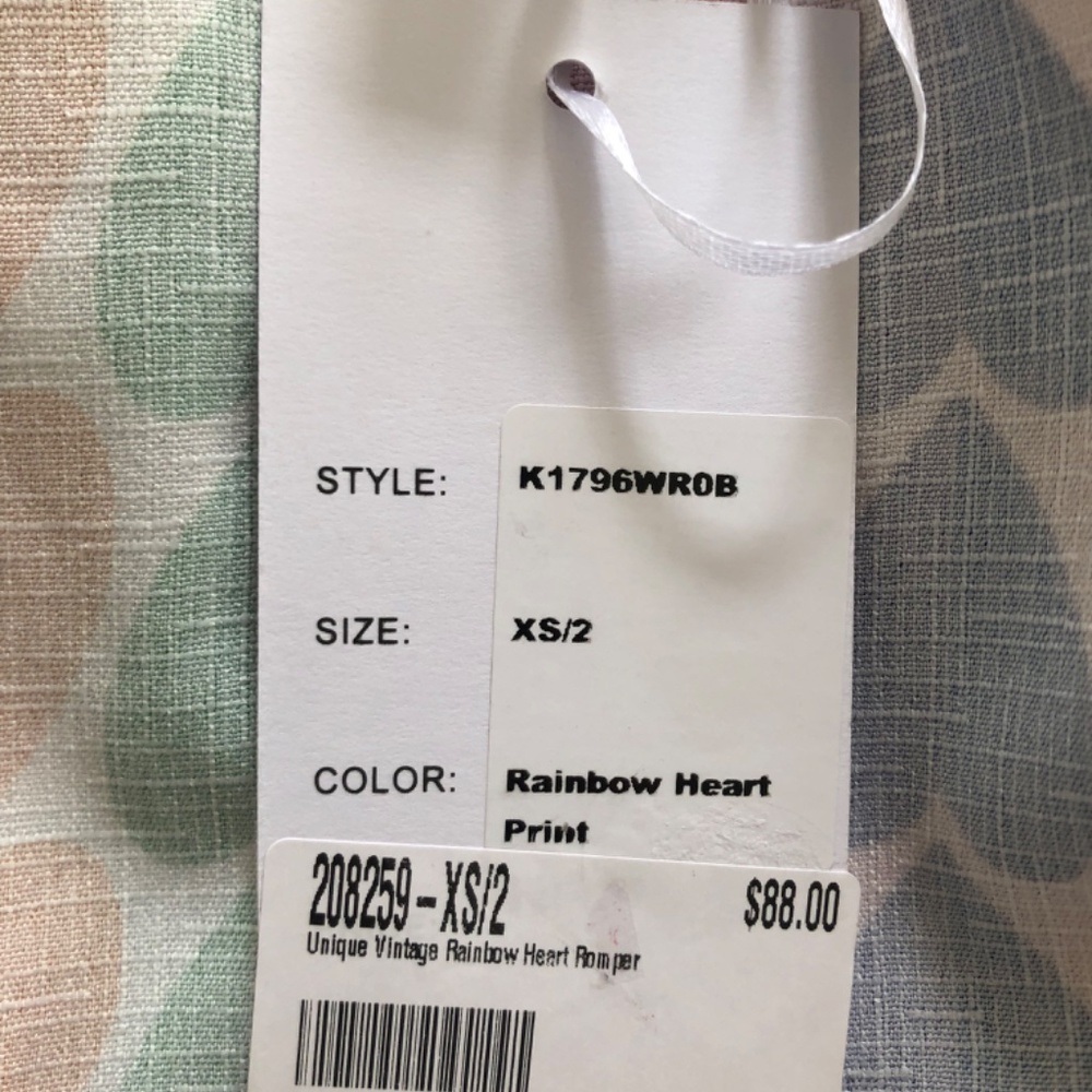 Unique Vintage Rainbow Heart Romper, NWT - Picture 10 of 13